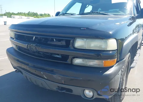 2003 Chevrolet Tahoe Z71 from USA, damaged, VIN 1GNEK13Z83R153555